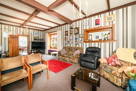 Photo of property in 14 Hunia Street, Marton, 4710