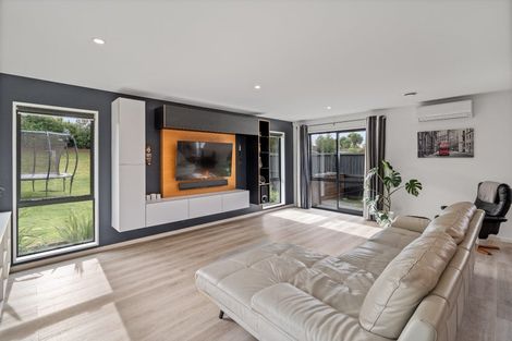 Photo of property in 17 Seymour Drive, Rolleston, 7614