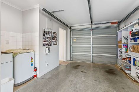 Photo of property in 53a Oxford Street, Tawa, Wellington, 5028