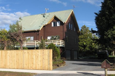 Photo of property in 41 Riverview Road, Kerikeri, 0230