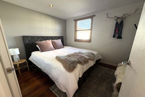 Photo of property in 48 Devon Street, Arrowtown, 9302