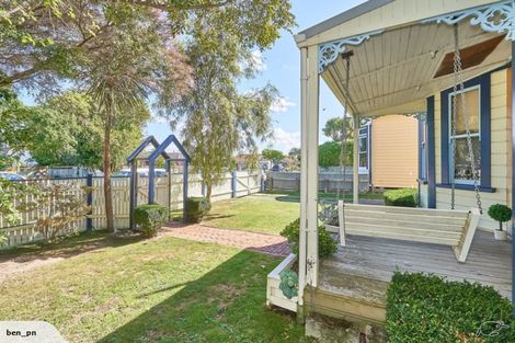 Photo of property in 11 Hereford Street, West End, Palmerston North, 4410