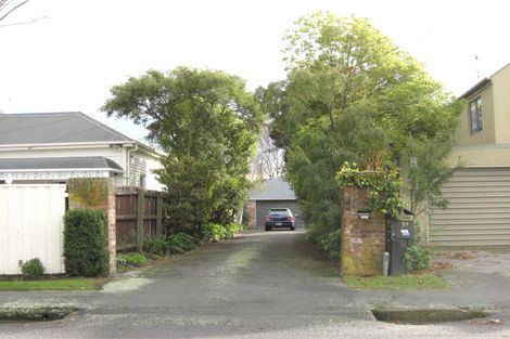 Photo of property in 37 Hawkesbury Avenue, St Albans, Christchurch, 8014
