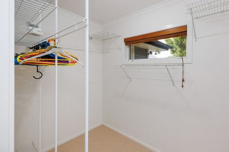 Photo of property in 35 Oram Drive, Turitea, Palmerston North, 4472