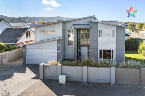 Photo of property in 60 Whites Line West, Woburn, Lower Hutt, 5010