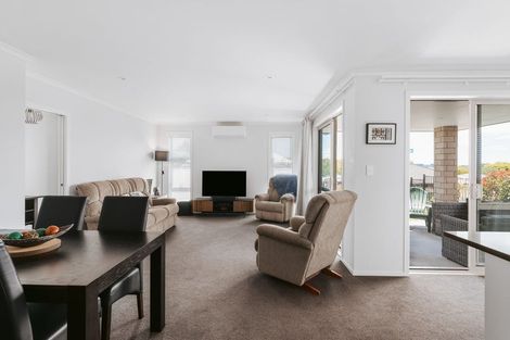 Photo of property in 3b Richardson Road, Omokoroa, 3114