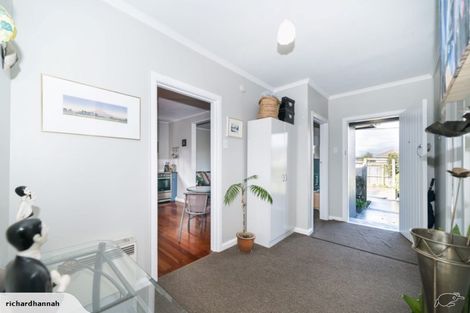 Photo of property in 19 East Street, Terrace End, Palmerston North, 4410