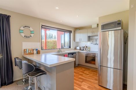 Photo of property in 103 Cashmere Bay Road, Moana, 7875