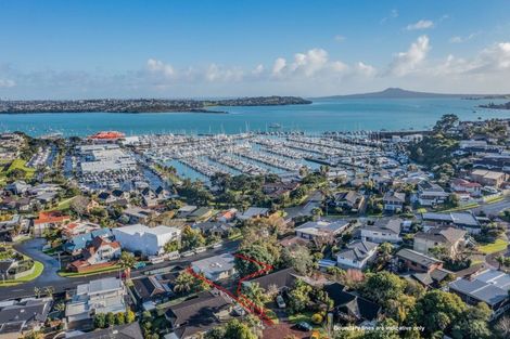 Photo of property in 20 Ganymede Place, Half Moon Bay, Auckland, 2012