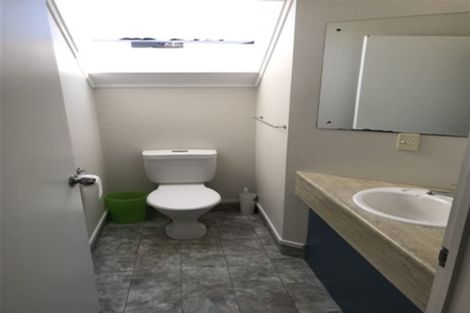 Photo of property in 15a Brocas Avenue, Hillcrest, Hamilton, 3216