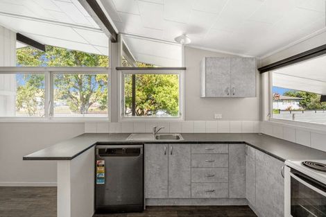 Photo of property in 1 Donna Street, Outer Kaiti, Gisborne, 4010