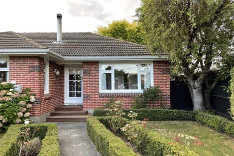 Photo of property in 6 Torquay Place, Bryndwr, Christchurch, 8053