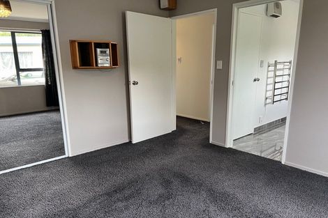 Photo of property in 11 Stedley Place, Heathcote Valley, Christchurch, 8022