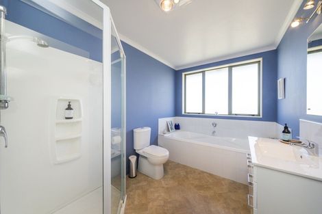 Photo of property in 216 Zigzag Road, Pohangina, Feilding, 4775