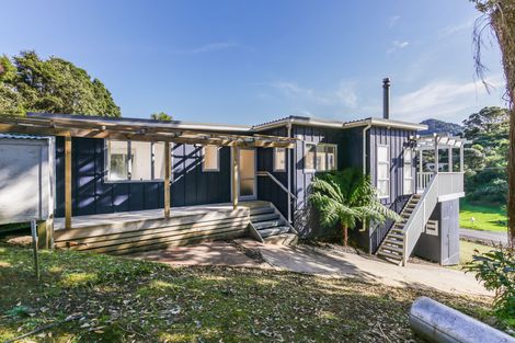Photo of property in 39 Foster Avenue, Huia, Auckland, 0604