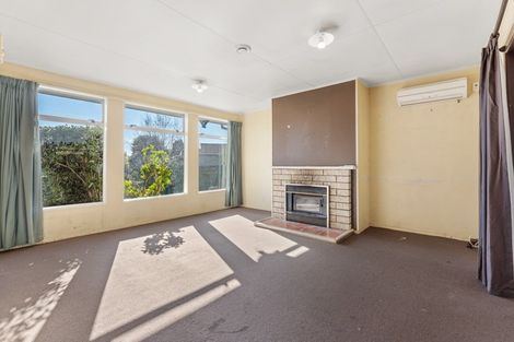 Photo of property in 8 Rutland Place, Milson, Palmerston North, 4414
