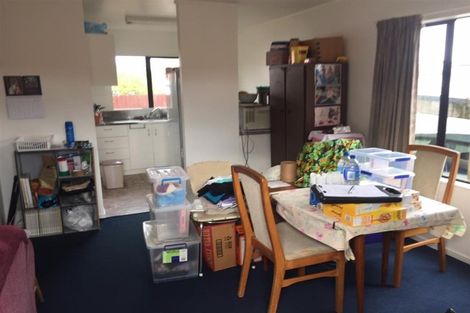 Photo of property in 8 Burbridge Road, Favona, Auckland, 2024