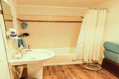 Photo of property in 2/25 Hastings Street West, Sydenham, Christchurch, 8023