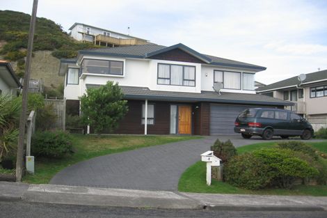 Photo of property in 4 Nether Green Crescent, Johnsonville, Wellington, 6037