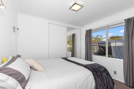 Photo of property in 2 Shearwater Drive, Woolston, Christchurch, 8023