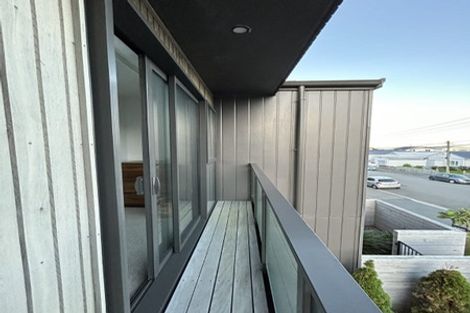 Photo of property in 4/20 Trent Street, Island Bay, Wellington, 6023