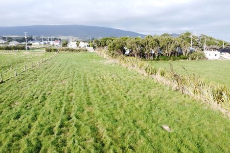 Photo of property in 13 Surrey Street, Orepuki, Riverton, 9881