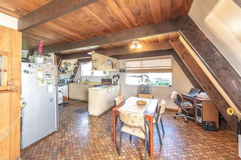 Photo of property in 5 Ashton Terrace, Castlecliff, Whanganui, 4501