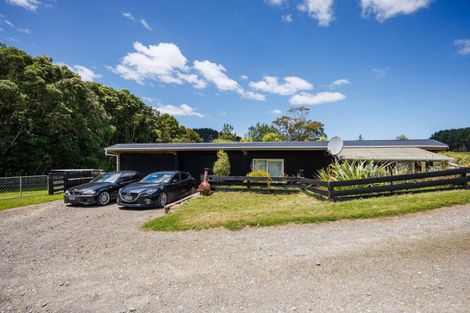 Photo of property in 981 Colyton Road, Bunnythorpe, Feilding, 4775