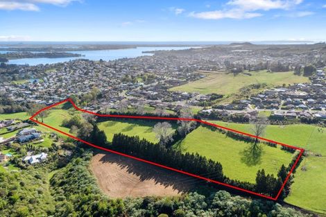 Photo of property in 24 Eagle Street, Welcome Bay, Tauranga, 3112