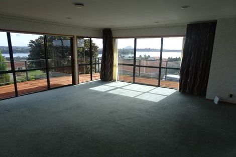 Photo of property in 10 Norfolk Way, Welcome Bay, Tauranga, 3112