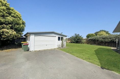 Photo of property in 32 Elmwood Crescent, Pukete, Hamilton, 3200