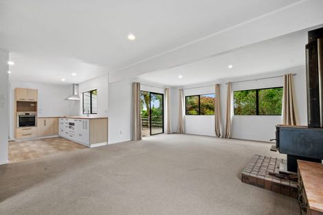 Photo of property in 10 Mabbett Lane, Waimauku, 0883