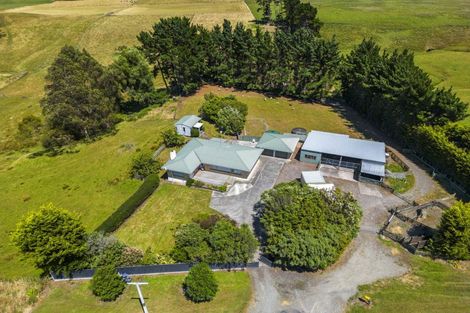 Photo of property in 1797 State Highway 3, Awahuri, Palmerston North, 4479