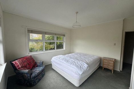 Photo of property in 100 Parrs Cross Road, Henderson, Auckland, 0612