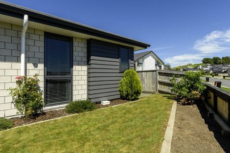 Photo of property in 10 Ruba Way, Ohauiti, Tauranga, 3112