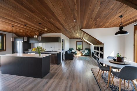 Photo of property in 82 Threepwood Road, Lake Hayes, Queenstown, 9371