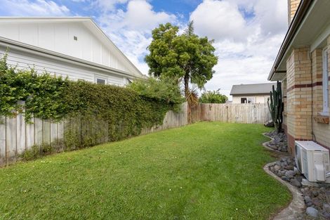 Photo of property in 16 Brookfield Street, Hamilton East, Hamilton, 3216