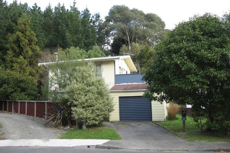 Photo of property in 32 Mamaku Street, Paraparaumu, 5032