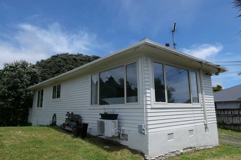Photo of property in 3 Parakai Street, Paraparaumu, 5032