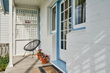 Photo of property in 230a Sutherland Road, Lyall Bay, Wellington, 6022