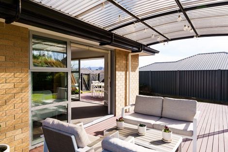 Photo of property in 35 Irwin Logan Drive, Mosgiel, 9024