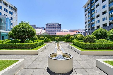 Photo of property in Sanctum Apartment, 10 Ebor Street, Te Aro, Wellington, 6011