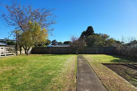 Photo of property in 28 Old South Road, Okato, 4335