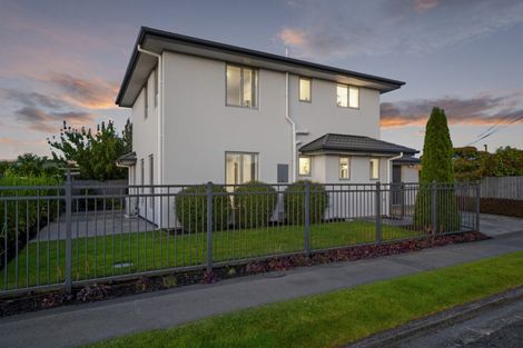 Photo of property in 3 Wildwood Avenue, Avonside, Christchurch, 8061