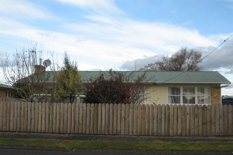 Photo of property in 28 Hendon Road, Fairview Downs, Hamilton, 3214