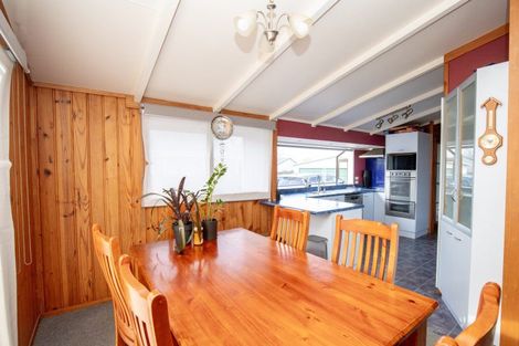 Photo of property in 19 Mahana Road, Ngatea, 3503