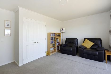 Photo of property in 27 Daelyn Drive, Richmond, 7020