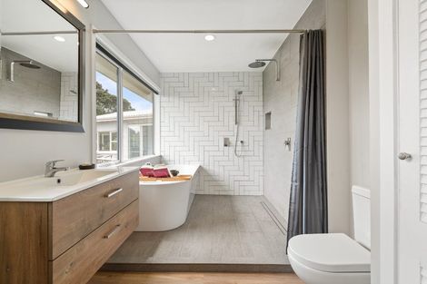 Photo of property in 48 Hillcrest Road, Whakatane, 3120