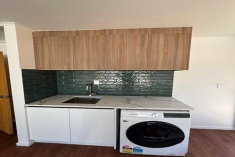 Photo of property in 271 Waterloo Road, Fairfield, Lower Hutt, 5011