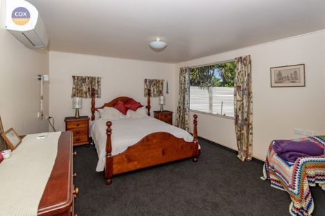 Photo of property in 28 Le Quesne Road, Bay View, Napier, 4104